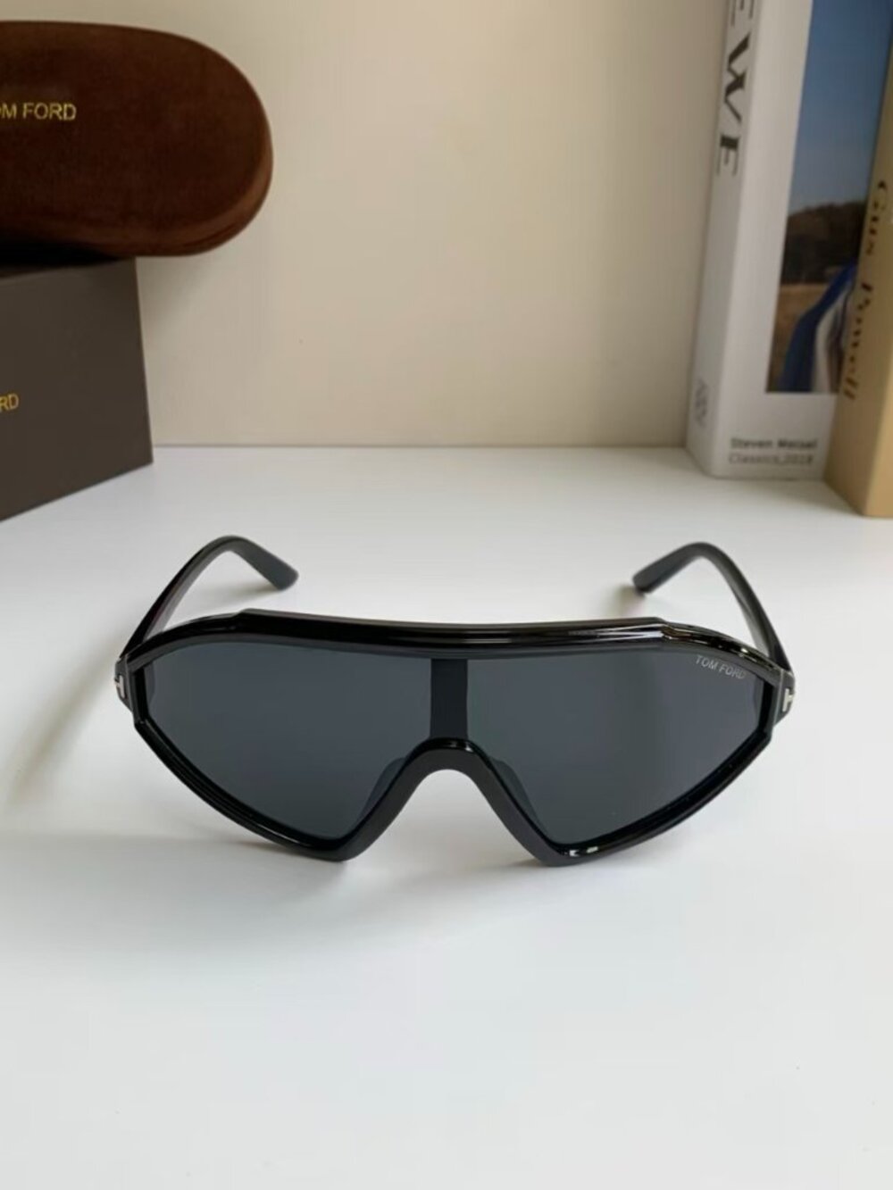 Tom Ford Black Shield‑Style Fashion Sunglasses